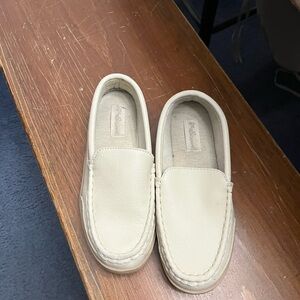 My Slippers - very comfy! EUC